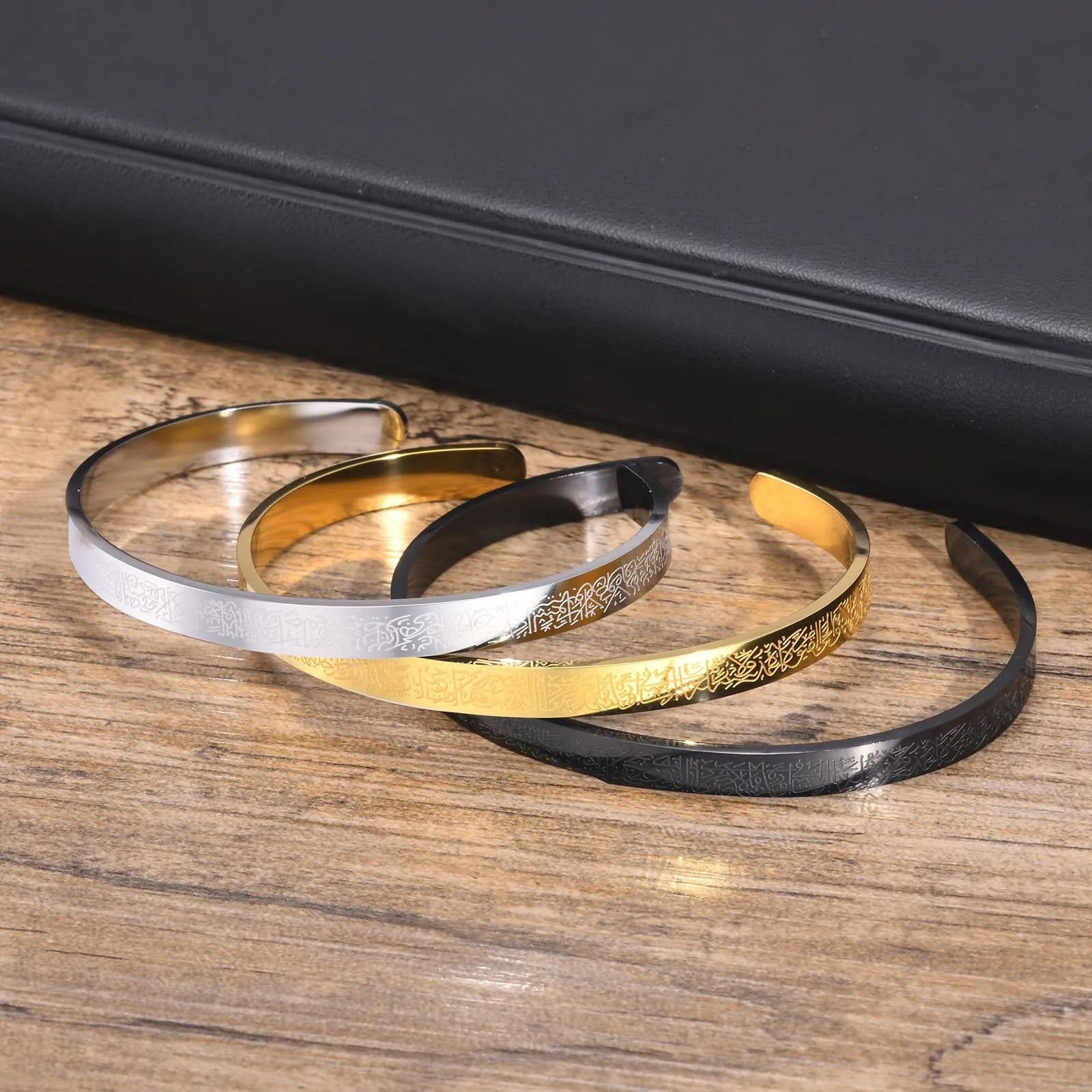Ayatul Kursi Calligraphy Bracelet